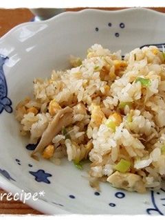 簡単!しらすと舞茸のチャーハン-レシピのメイン写真