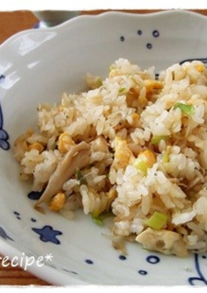 簡単！しらすと舞茸のチャーハン-レシピのメイン写真