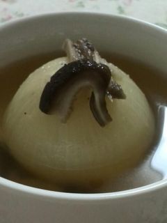 ☆玉ねぎ丸ごとスープ☆-レシピのメイン写真
