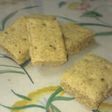 チーズの全粒粉クラッカー