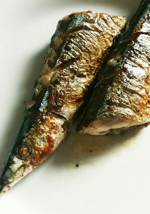 フライパンでふっくら！さんまの塩焼き-レシピのメイン写真