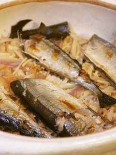秋の味覚!さんま炊き込みご飯-レシピのメイン写真