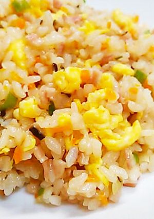 炊飯器で簡単☆炊き込みパラパラ炒飯-レシピのメイン写真