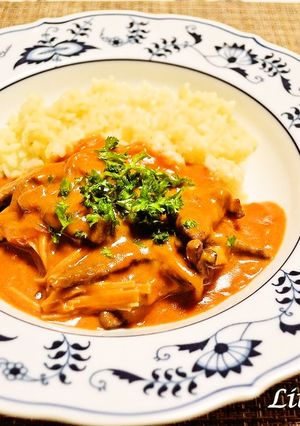 フライパン1つ♪簡単ビーフストロガノフ-レシピのメイン写真