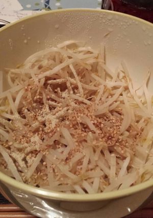 レンジ：もやしの牛ダシダ胡麻胡麻油和え-レシピのメイン写真