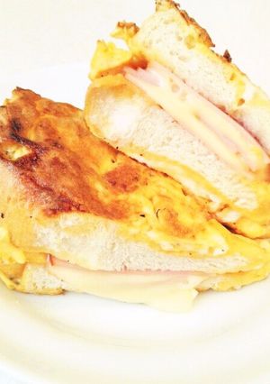 たまごと絡めて*ハムチーズサンド-レシピのメイン写真