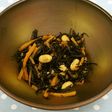 オーソドックスにひじきの煮物