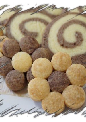 丸型で♪可愛いお花クッキー-レシピのメイン写真