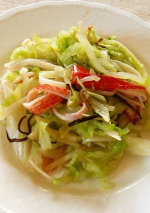 茹でキャベツとかにかまの和え物-レシピのメイン写真
