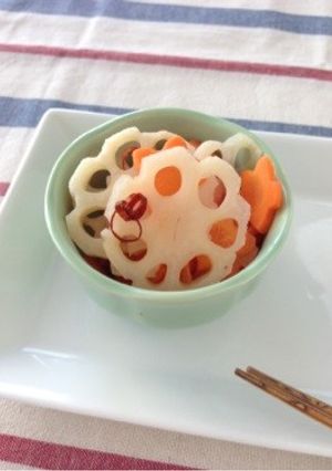 レンジで簡単！お弁当に蓮根と人参の甘酢煮-レシピのメイン写真