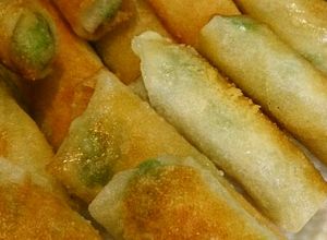 余った春巻きの皮でミニ枝豆チーズ揚げ-レシピのメイン写真