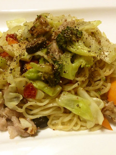 洋風焼きそば(白ワイソース仕立て)-レシピのメイン写真
