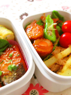 お弁当♪レンジで甘辛人参・いんげん竹輪-レシピのメイン写真