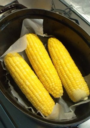 ストウブ鍋で簡単☆ゆでとうもろこし-レシピのメイン写真