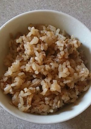 簡単!!なめ茸とシーチキンの炊き込みご飯-レシピのメイン写真