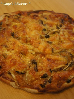 お好み焼き粉で♪お手軽ピザ-レシピのメイン写真