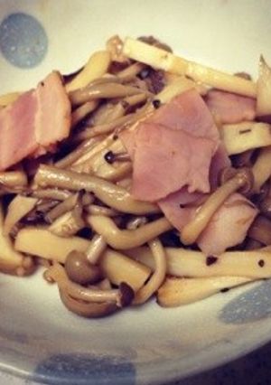 たっぷりきのこのガーリックバターソテー-レシピのメイン写真