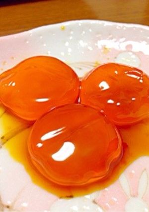 炊きたての白ご飯に！卵の黄身の醤油漬け-レシピのメイン写真