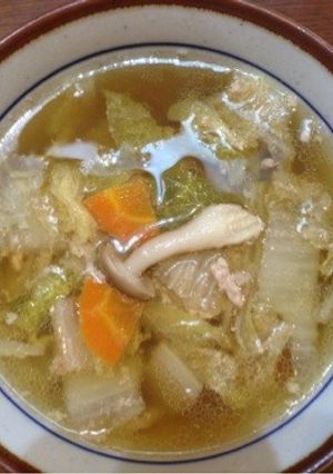 白菜とひき肉のスープ-レシピのメイン写真