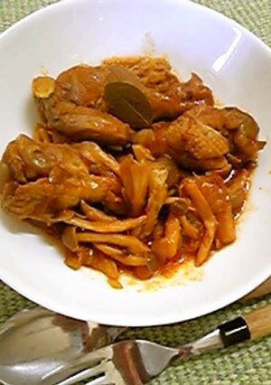 鶏手羽元ときのこのトマト風味カレー煮込み-レシピのメイン写真