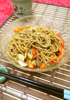 ラー油とめんつゆで♪濃厚ピリ辛そばパスタ-レシピのメイン写真