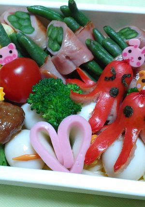 玉のりたこさんで運動会っぽいお弁当♪-レシピのメイン写真