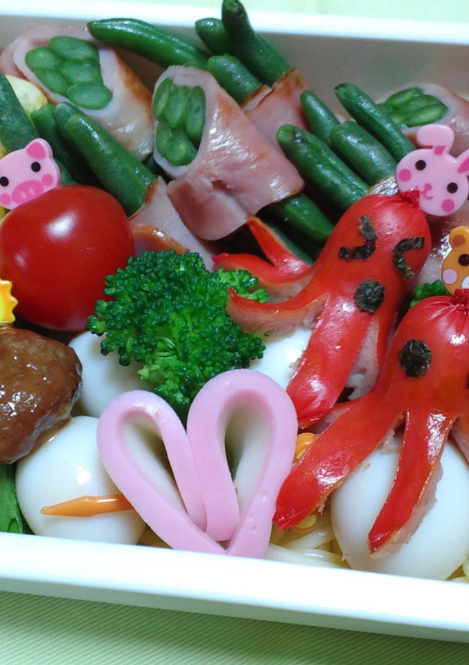 玉のりたこさんで運動会っぽいお弁当♪-レシピのメイン写真