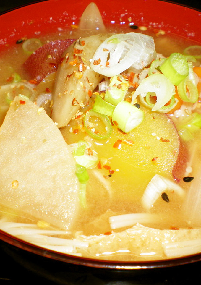 さつま芋と大き目野菜のお味噌汁-レシピのメイン写真