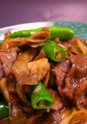 牛肉とキノコのオイスターソース炒め-レシピのメイン写真