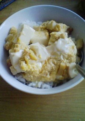 ちくわと豆腐の卵とじ丼-レシピのメイン写真