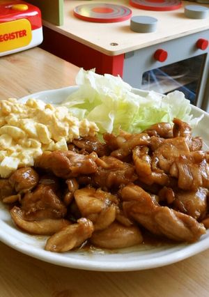 うまい！照り焼きﾁｷﾝ、ﾀﾙﾀﾙ添え-レシピのメイン写真
