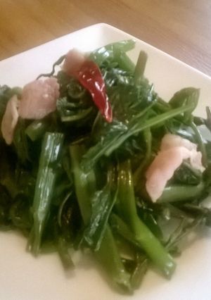 【ベトナムごはん】空芯菜のシンプル炒め-レシピのメイン写真