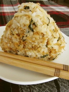 おにぎり大好き★④じゃこと大葉の味ぽん味-レシピのメイン写真