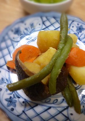 じゃがいもと人参と冷凍いんげんの煮物-レシピのメイン写真