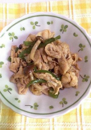 お弁当に☆豚肉とピーマンとしめじの炒め物-レシピのメイン写真
