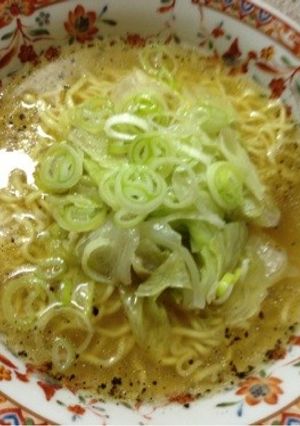 レタスラーメン-レシピのメイン写真