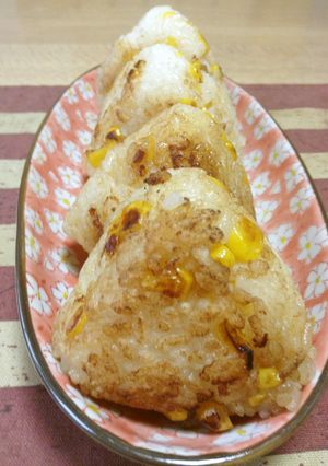 コーンバター焼きおにぎり-レシピのメイン写真