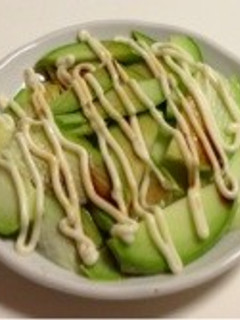 小メロンそのままマヨ醤油!-レシピのメイン写真