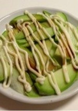 小メロンそのままマヨ醤油！-レシピのメイン写真