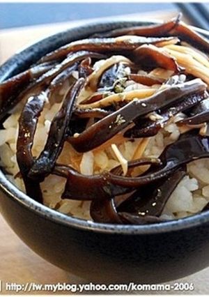 黑菇醬蓋飯.柯媽媽の植物燕窩-レシピのメイン写真