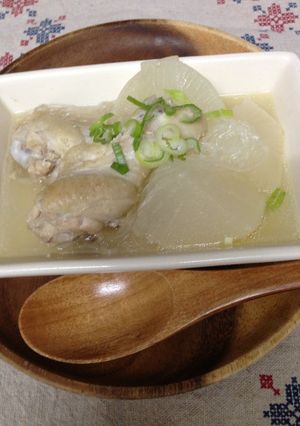 スープも美味！鶏手羽元と大根のトロトロ煮-レシピのメイン写真