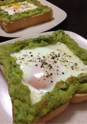 朝から豪華！アボたまトースト-レシピのメイン写真
