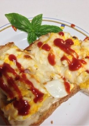チーズクリームで作るエッグトースト-レシピのメイン写真