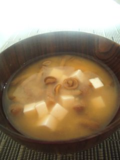 豆腐となめこの味噌汁-レシピのメイン写真