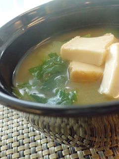 青梗菜と厚揚げの味噌汁-レシピのメイン写真