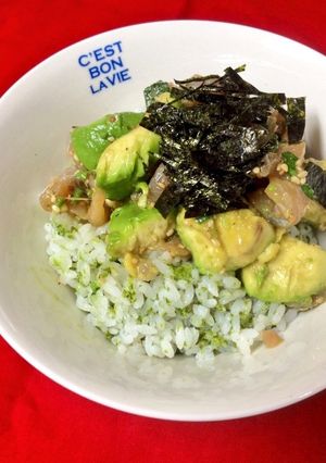 包丁も使わない!なんて簡単!アボアジ丼-レシピのメイン写真