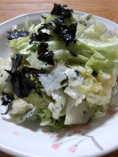 簡単!レタスの韓国風サラダ♪-レシピのメイン写真