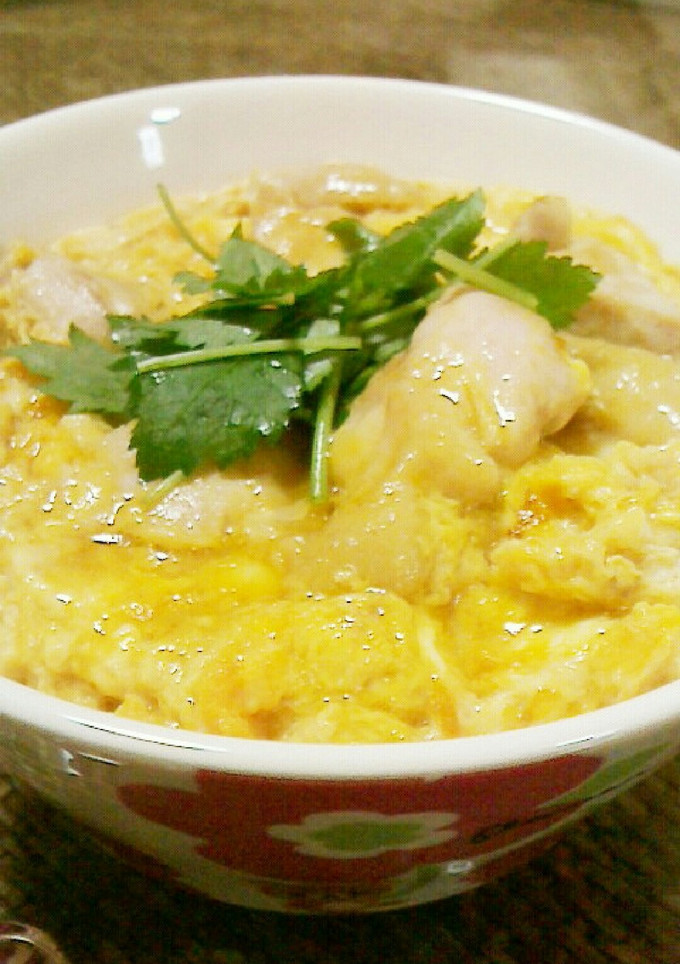 めんつゆで簡単♬ふわとろ玉子の親子丼-レシピのメイン写真