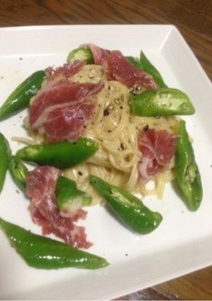 ［簡単］万願寺唐辛子と生ハムのパスタ-レシピのメイン写真