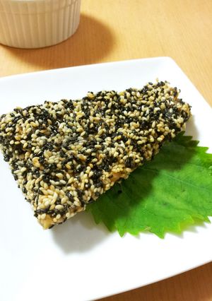 塩サバのゴマゴマ焼き～(o^^o)♪-レシピのメイン写真